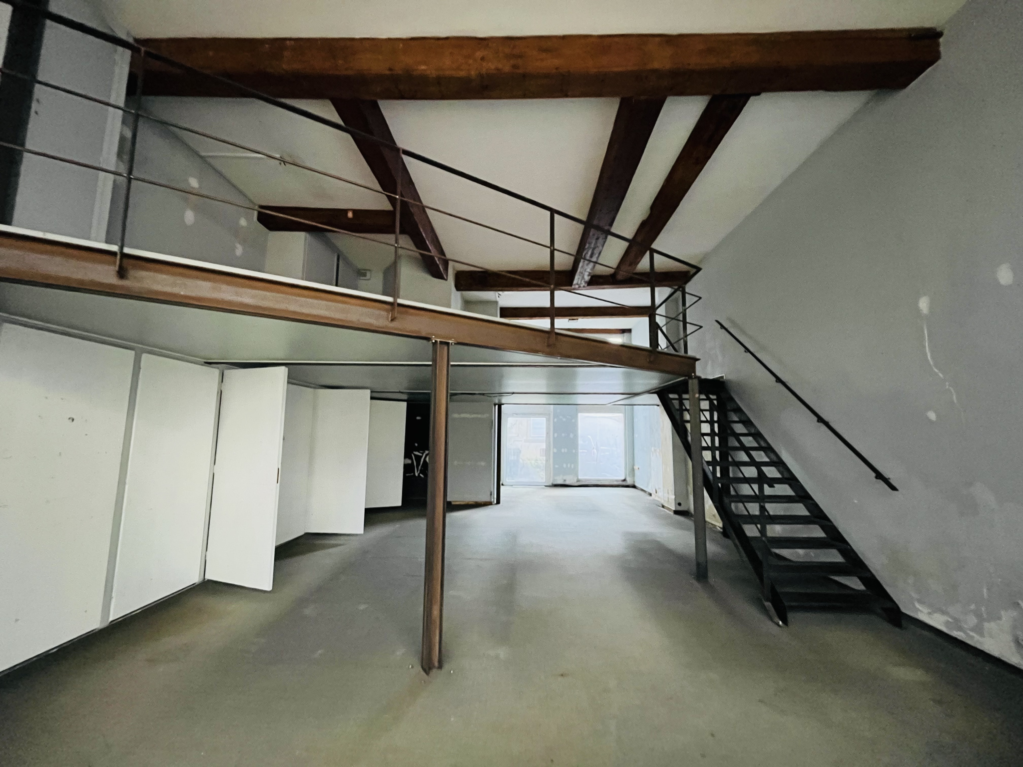 Location Commerce Lille 90m² 1