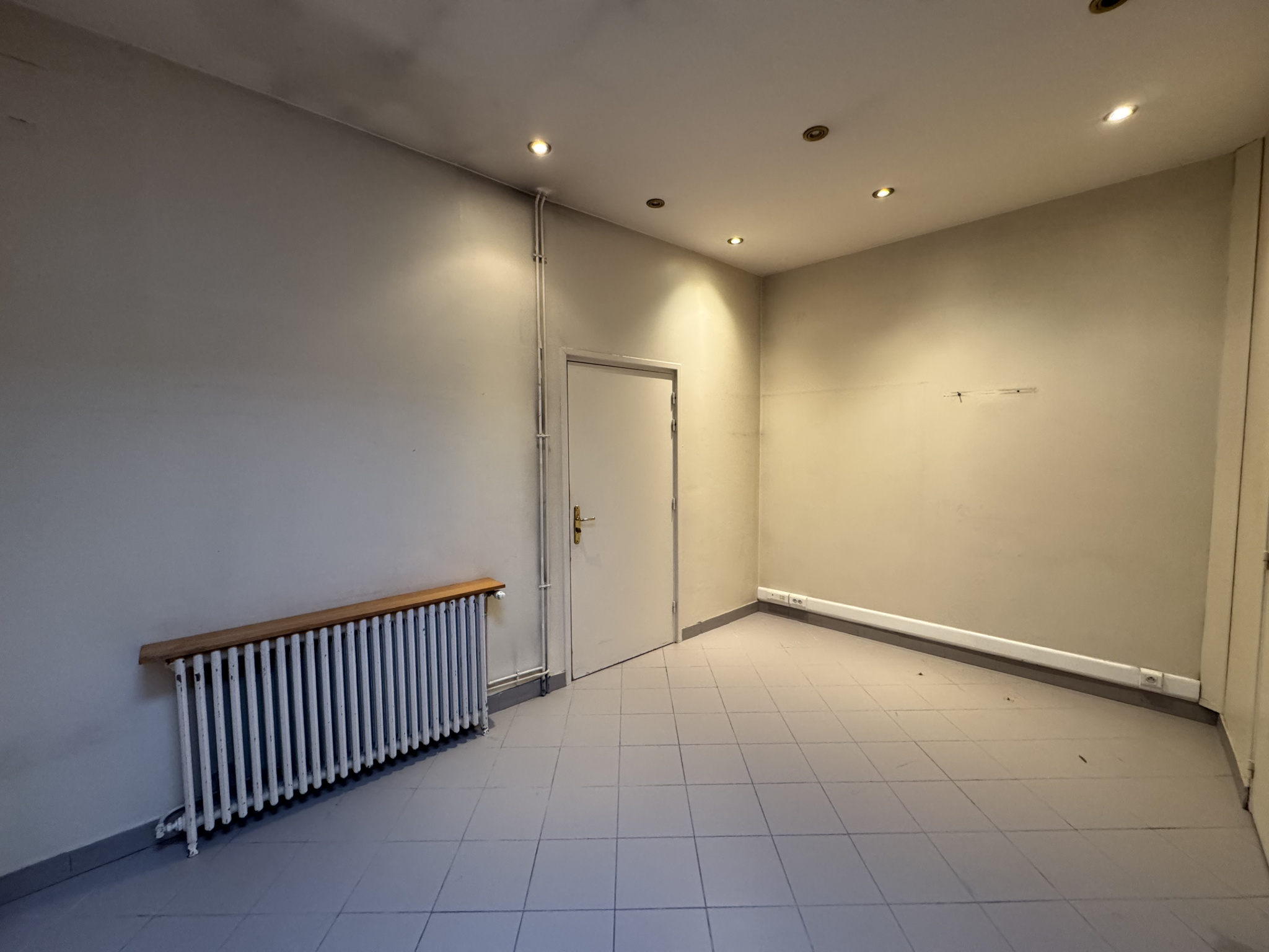 Location Commerce Lille 60m² 5
