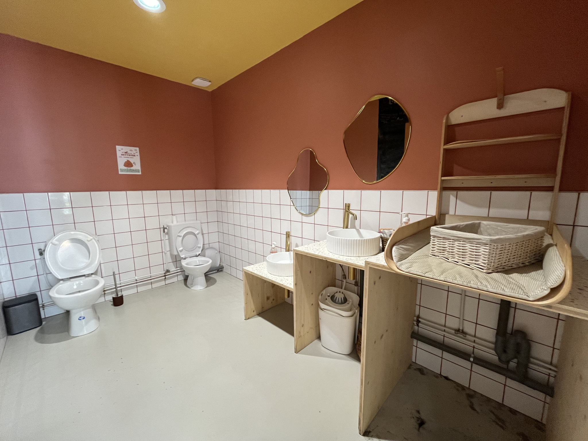 Location Commerce 263m² Lille 4